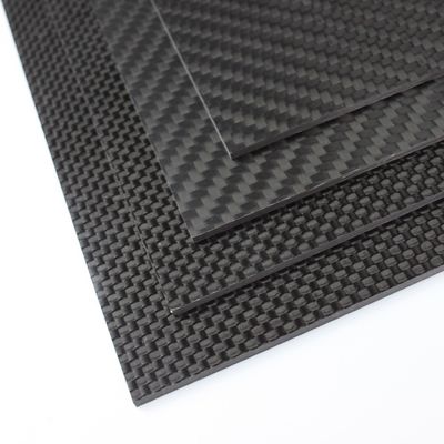 Matériau de feuille en fibre de carbone flexible 400*500mm*1mm 2,5 mm